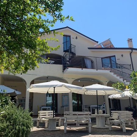 Apartmán Casa Di Livia SantʼAnna Arresi Exteriér fotografie