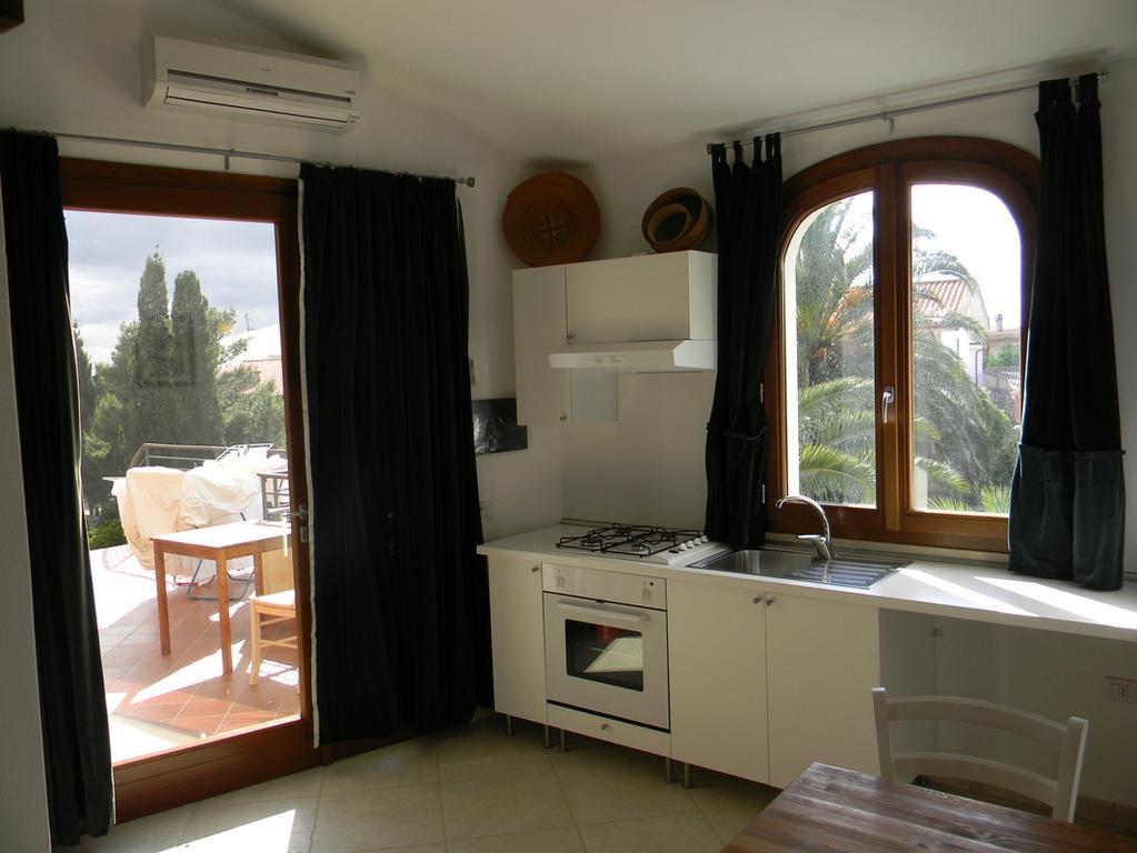 Apartmán Casa Di Livia SantʼAnna Arresi Exteriér fotografie