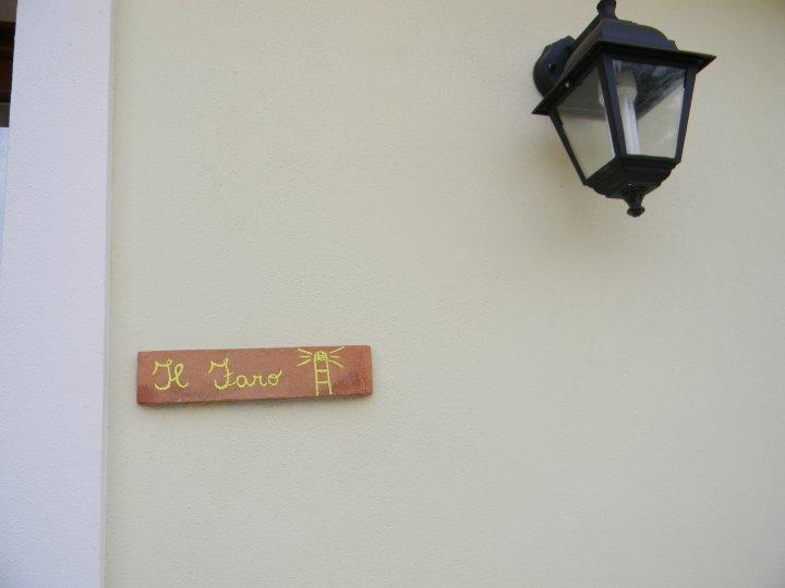 Apartmán Casa Di Livia SantʼAnna Arresi Exteriér fotografie