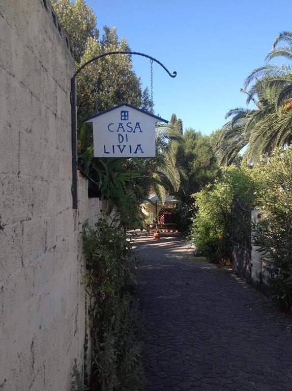 Apartmán Casa Di Livia SantʼAnna Arresi Exteriér fotografie
